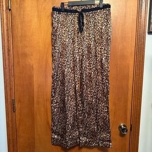 La Senza Leopard Pajama Loungewear Pants Large